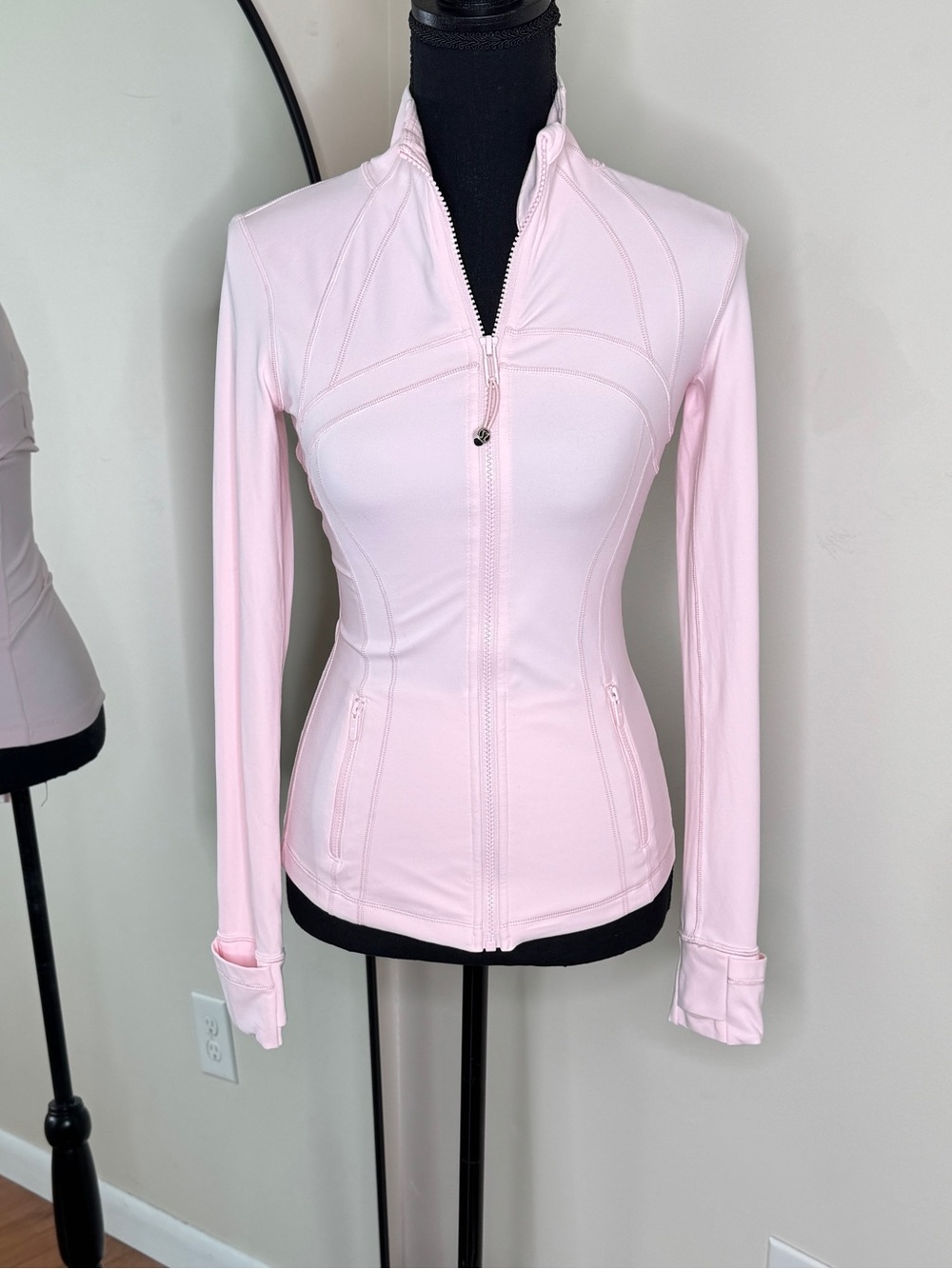 Lululemon Define Jacket Womens Strawberry Milkshake Pink Luon Full Zip Size 4 - Picture 4 of 8